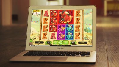 Online Slot Gambling Site - Many Gamers Love Playing Online Slot Games